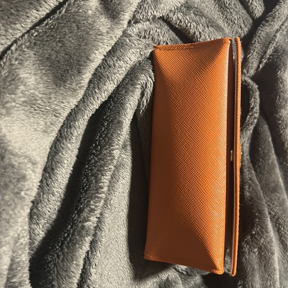 Tory Burch Sunglass Case - Picture 2 of 9